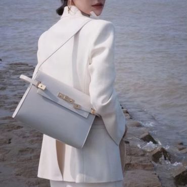 Luxury  Genuine Leather Handbag-Auburn-M
